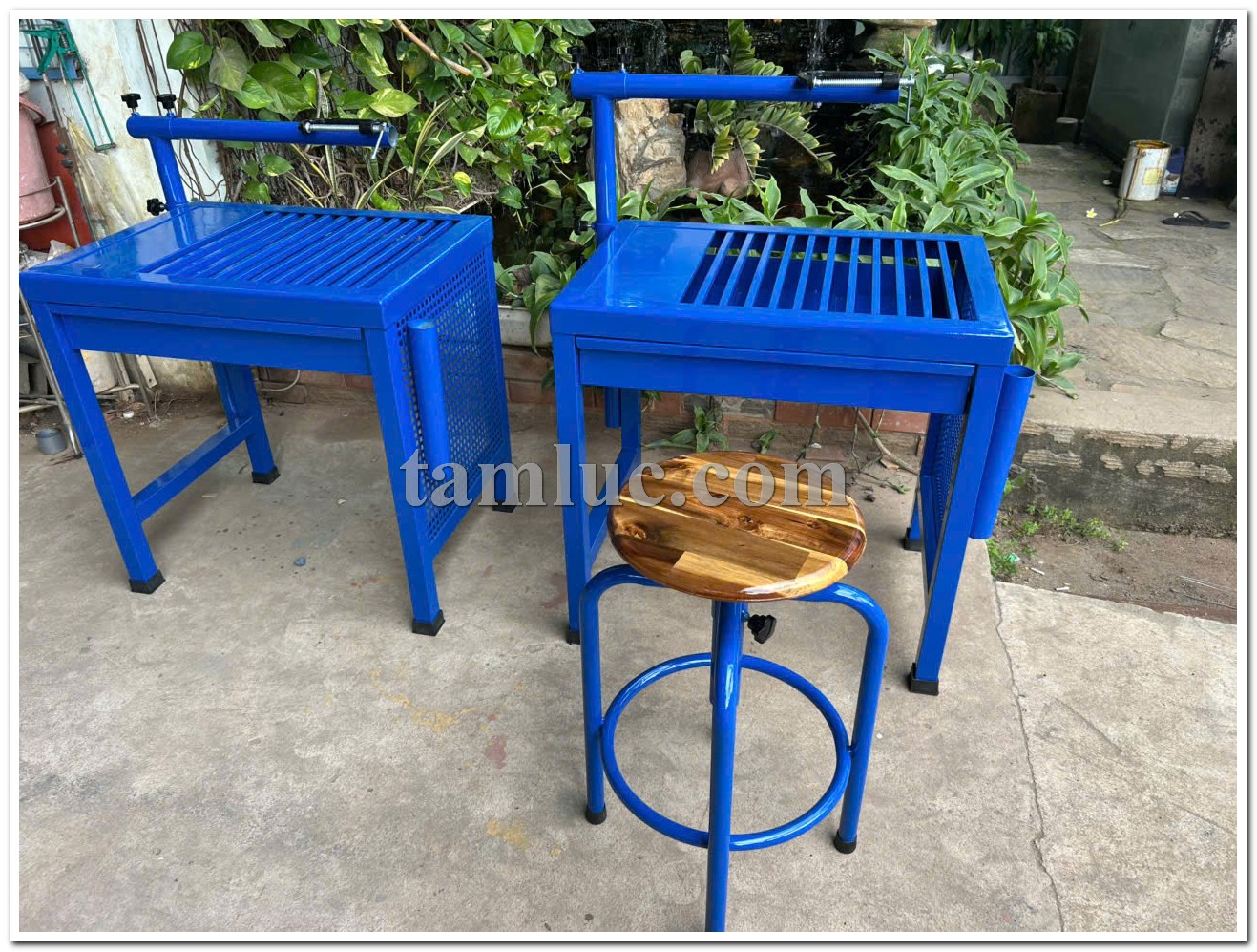 Bàn thao tác cơ khí, bàn thao tác, bàn làm việc cho nhà xưởng, bàn nguội, bàn cơ khí, bàn thao tác kết hợp, bàn tải trọng cao, bàn nguội cơ khí, bàn thực hành trường học, bàn thực hành cơ khí